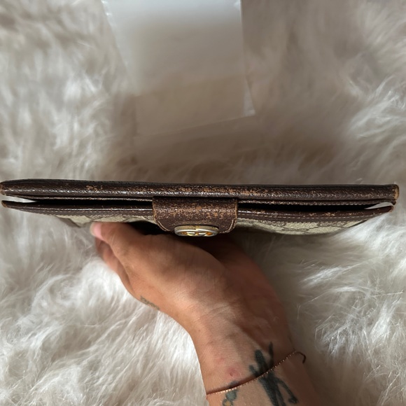 Gucci Coated Canvas GG Long BiFold Wallet - Picture 4 of 11